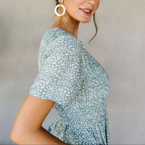 ⭐️LAST⭐️MINT JULEP SMOCKED DRESS - Picture 11 of 13